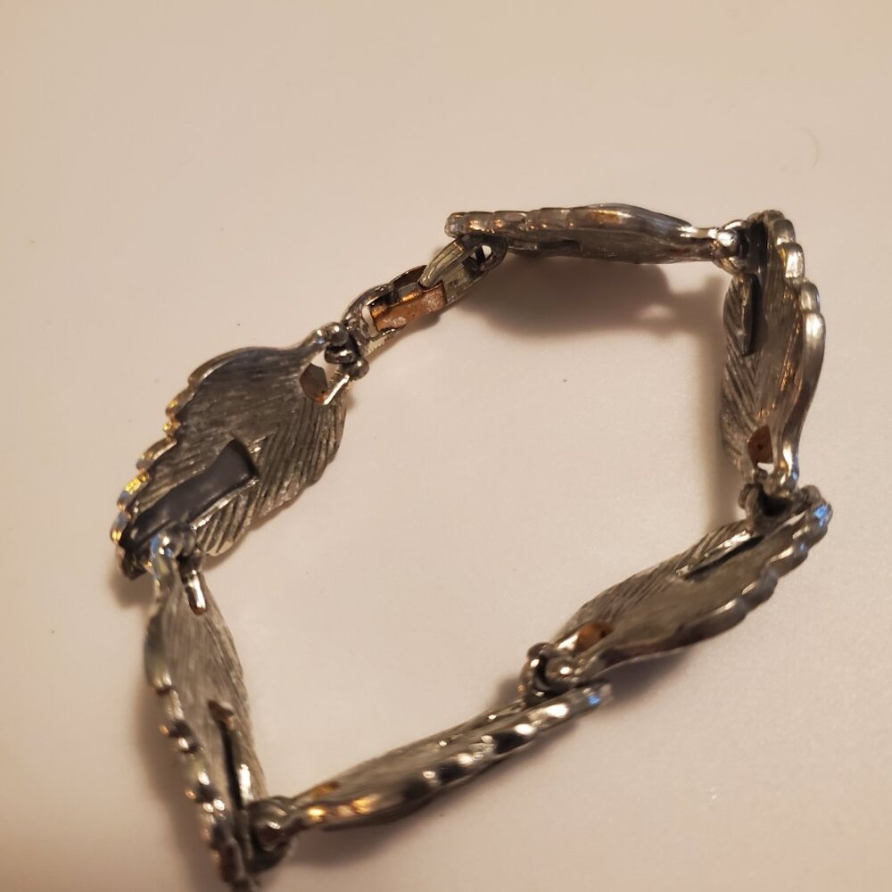 1 Silver Leaf Bracelet, item # A-1236, wt 24 grams. - Picture 5 of 10